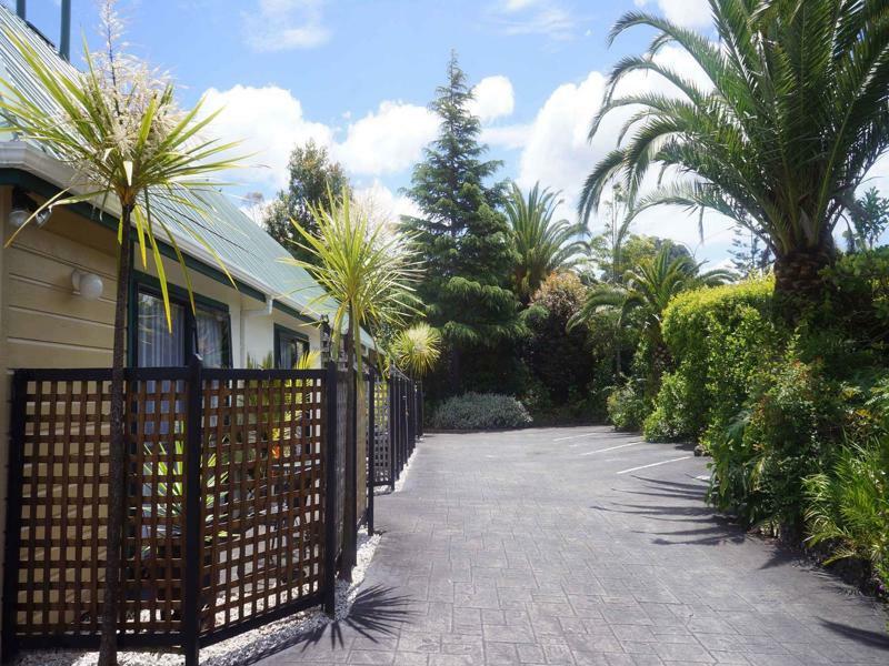 Cheviot Park Motor Lodge Whangarei Esterno foto