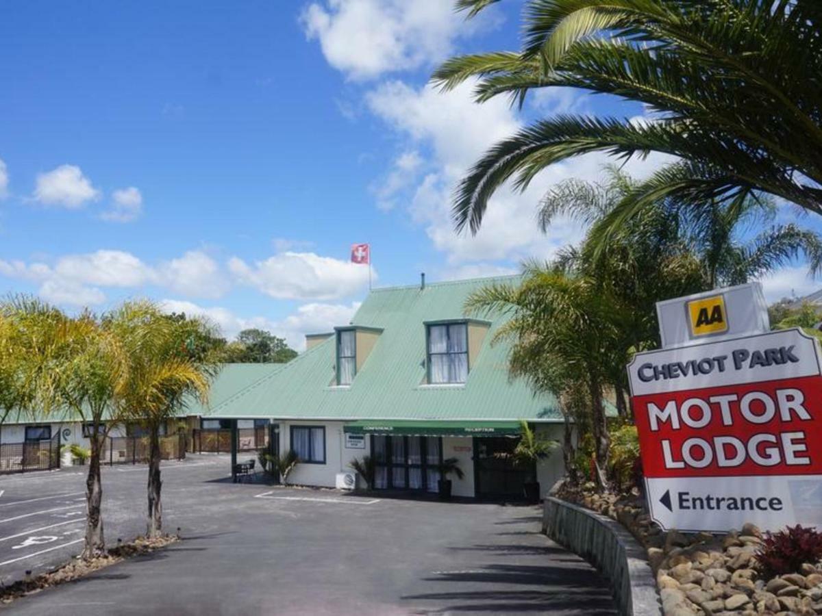 Cheviot Park Motor Lodge Whangarei Esterno foto