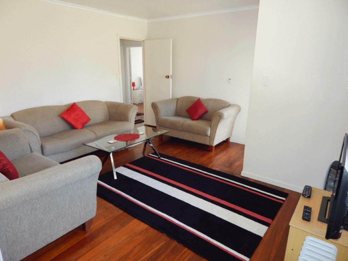 Cheviot Park Motor Lodge Whangarei Esterno foto